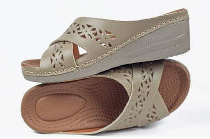 SANDALE MEDICAL EN CUIR - Arwa Shoes